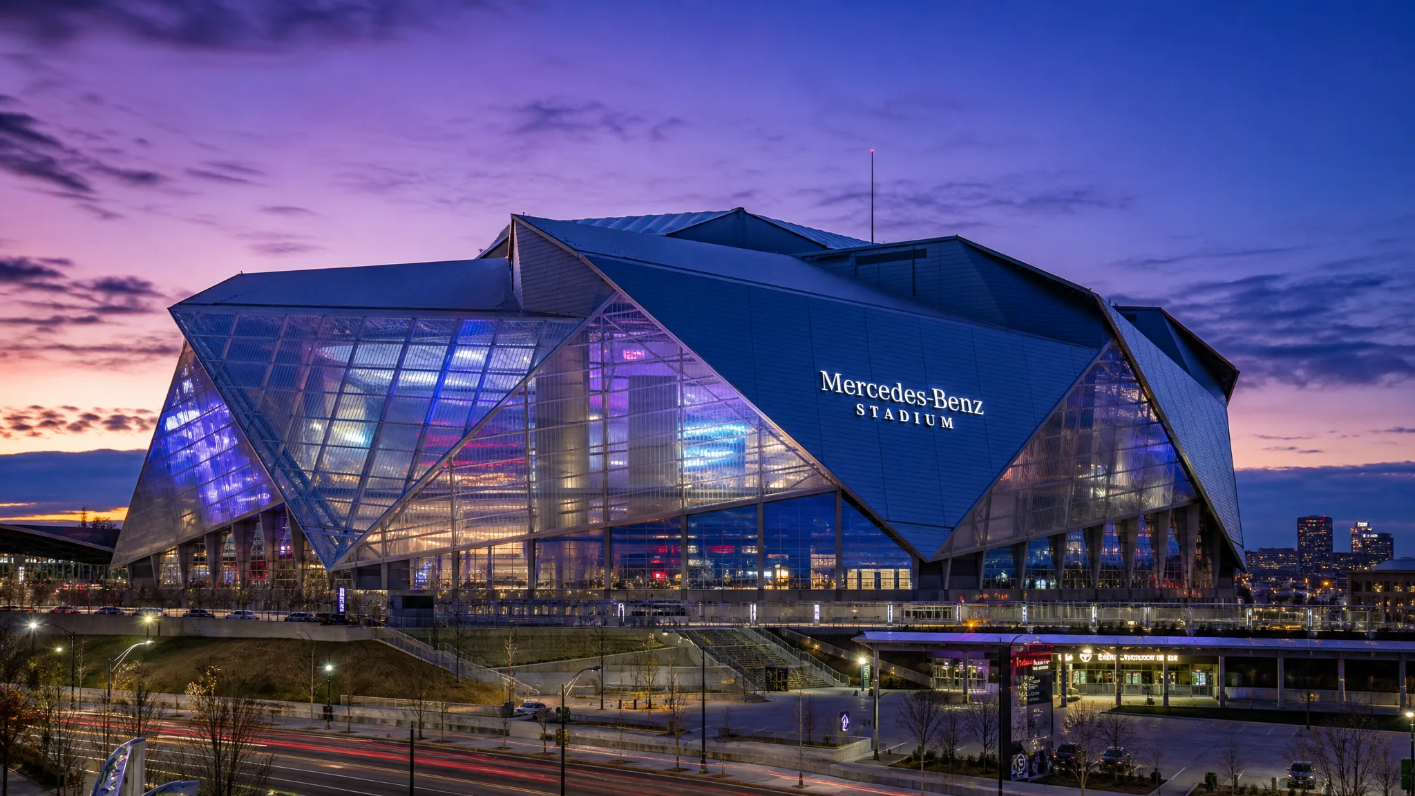 Mercedes-Benz Stadium view 3